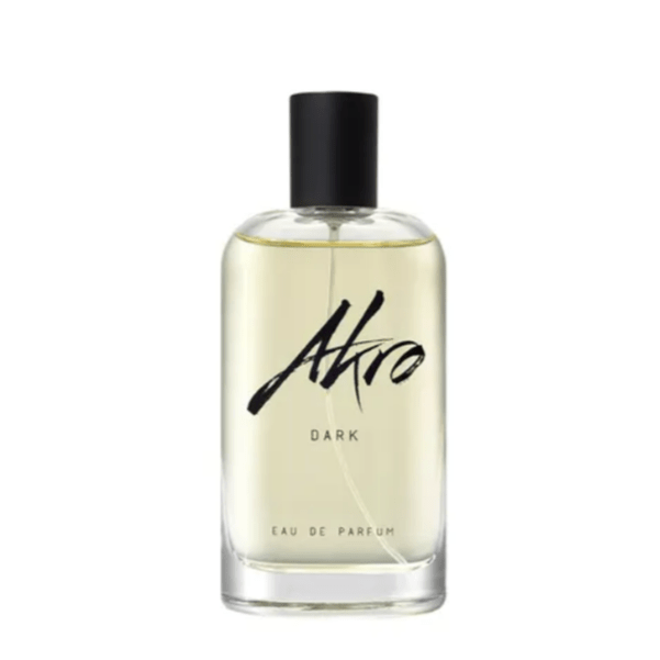 "Bottiglia di profumo Dark di Akro da 100 ml, fragranza unisex intensa con note di cacao amaro, cioccolato fondente e patchouli, su sfondo scuro e sofisticato."