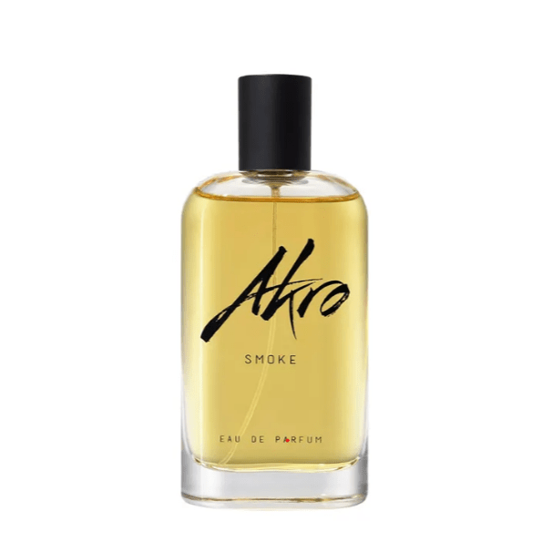 "Smoke di Akro 100ml – fragranza intensa e avvolgente con note di tabacco, legno affumicato, cuoio e spezie calde, che evoca atmosfere misteriose e sofisticate."