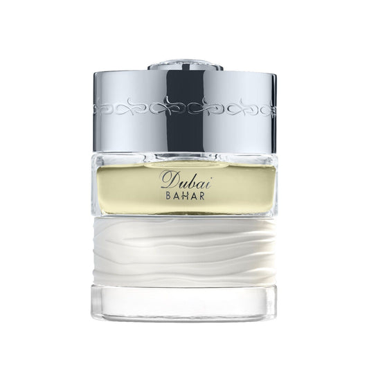 "Dubai Bahar di The Spirit of Dubai – fragranza fresca e marina ispirata alla brezza del Golfo Arabico, con note acquatiche, agrumate, muschio bianco, ambra e legni leggeri."