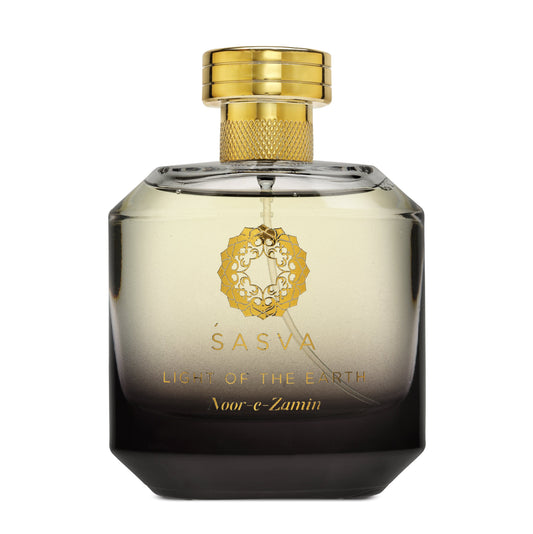 Light of the earth, Note speziate, accenti legnosi umidi e una struttura ambrata